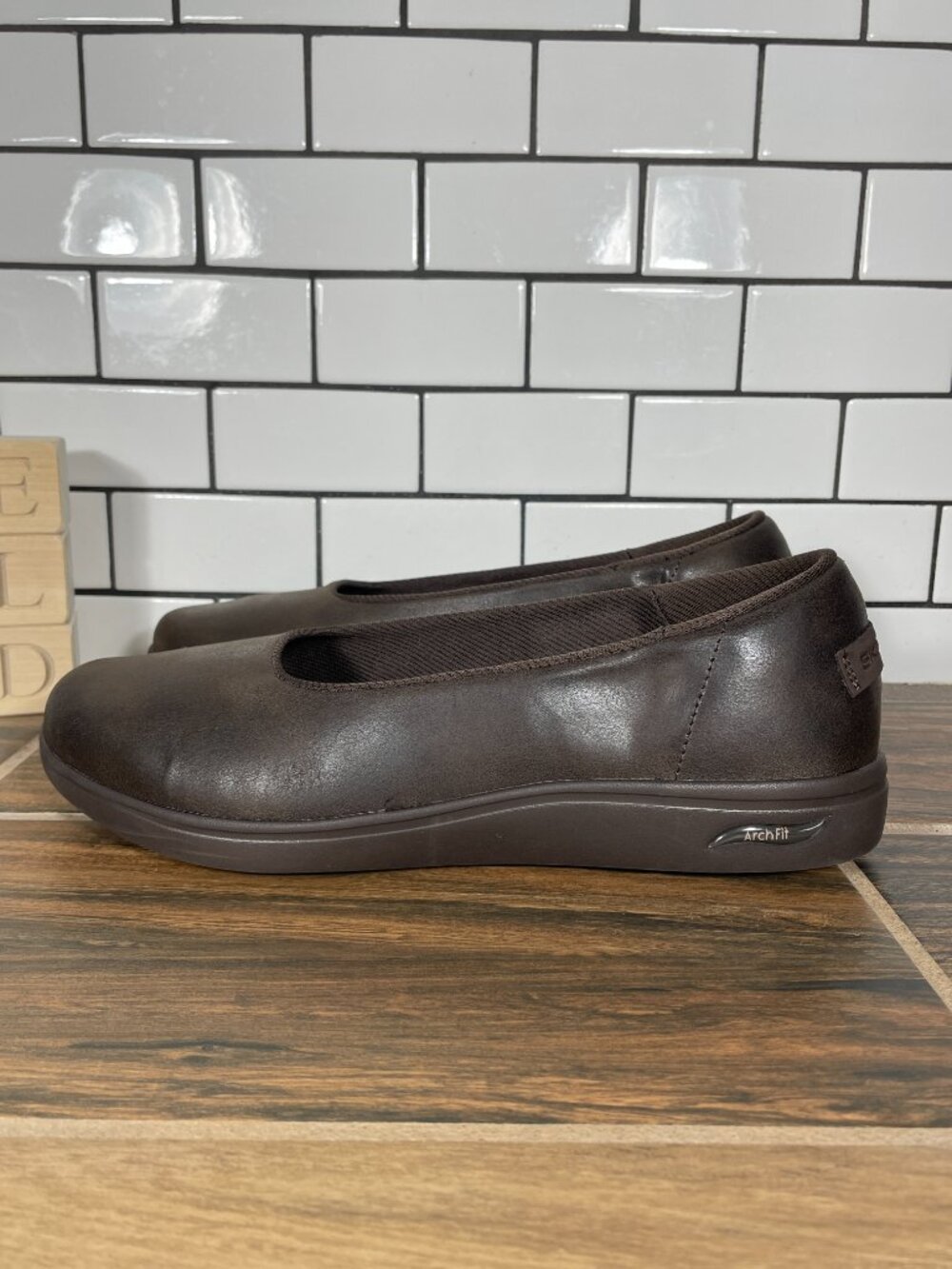 Skechers Arch Fit Uplift Comfy Zone Shoes Womens Size 10 Chocolate Brown Slip On